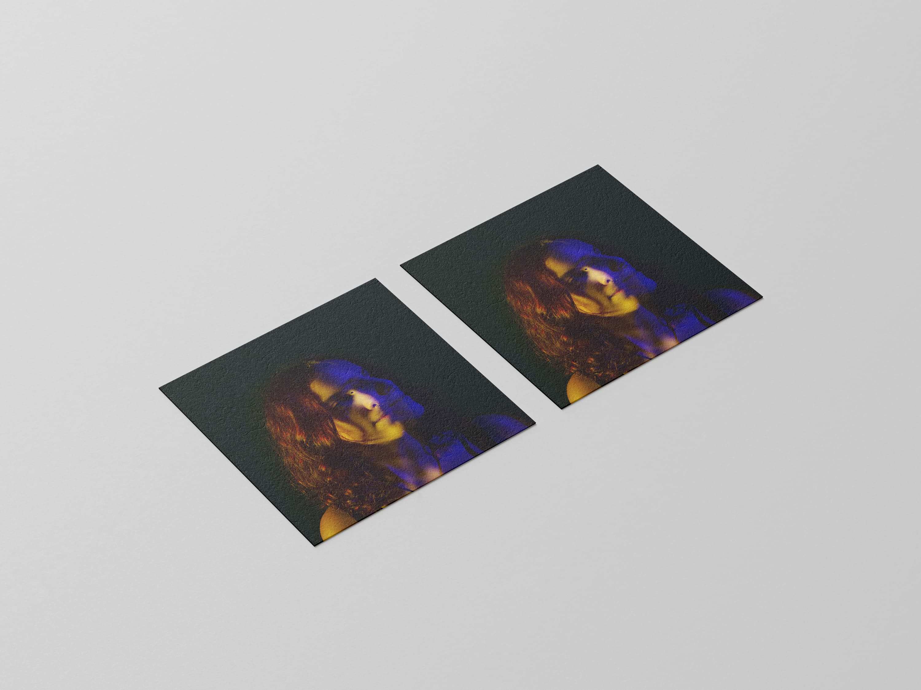 Portrait — Clair obscur / glitch